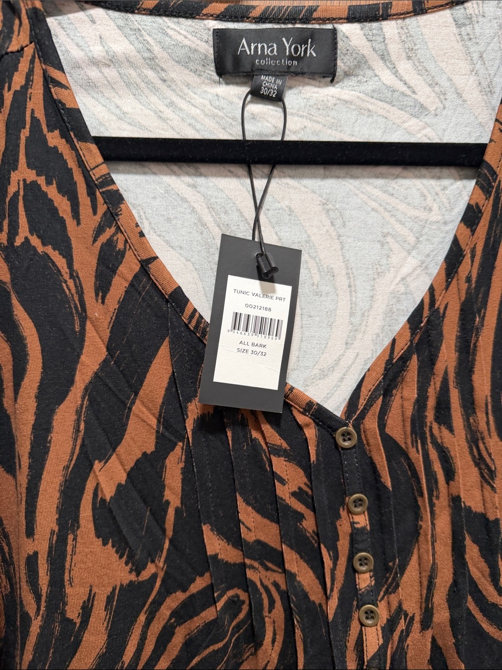 Black and Brown Animal Print Henley Top - Picture 2 of 2